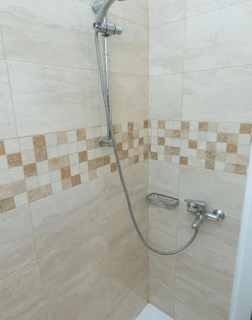 Apartments Zvone1 Veli Rat 0*,