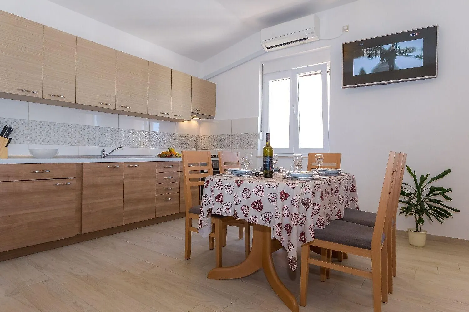 Apartments Zvone1 Veli Rat